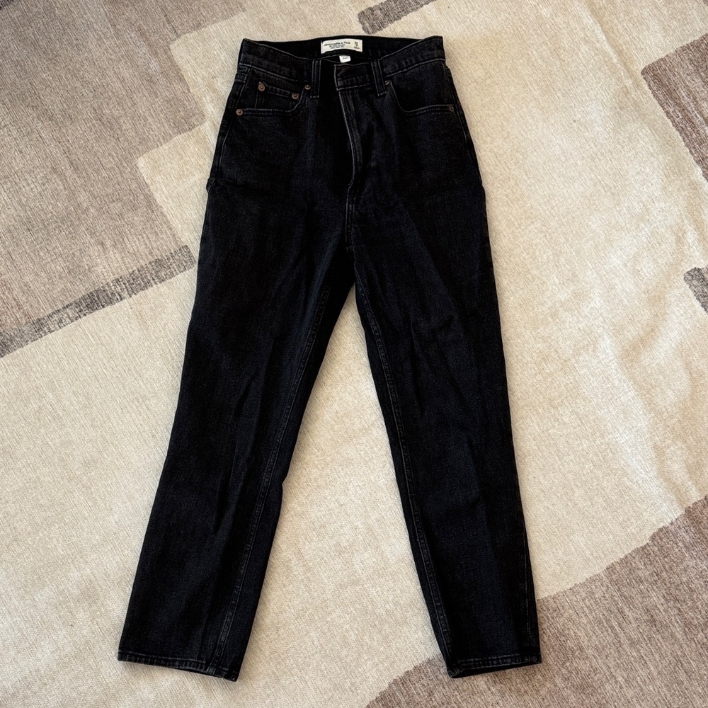 Abercrombie & Fitch The Ankle Straight Ultra High Rise